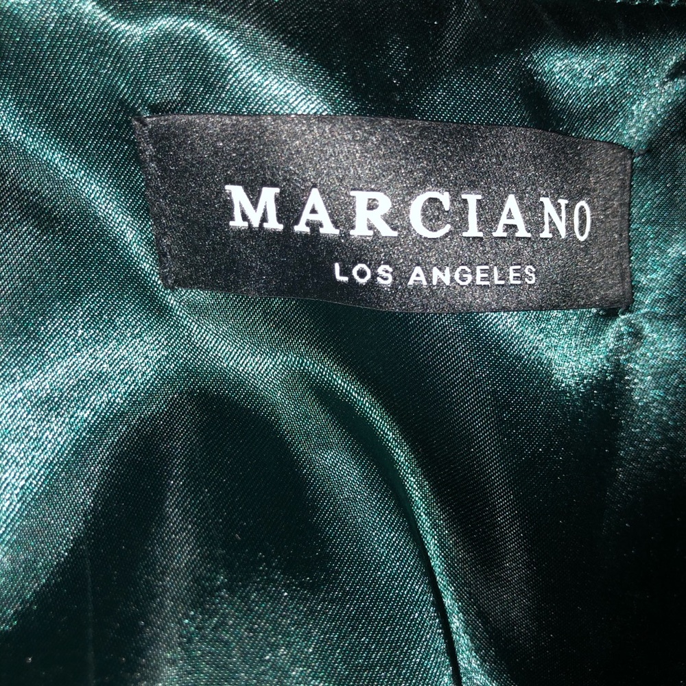 Marciano size 12 cropped hunter green fuzzy jacket - Picture 3 of 4
